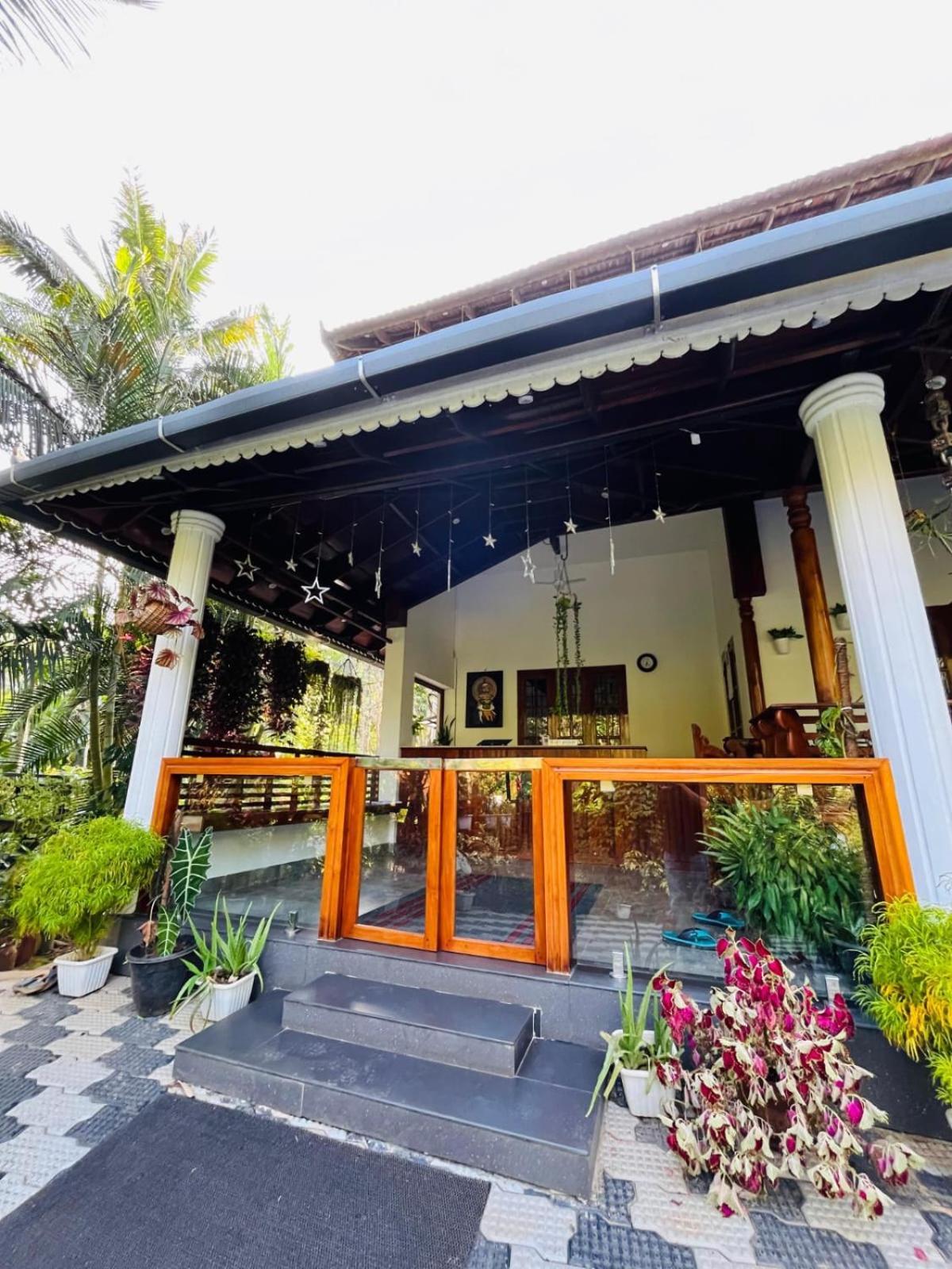 Willa Lush Acres Thekkady Zewnętrze zdjęcie